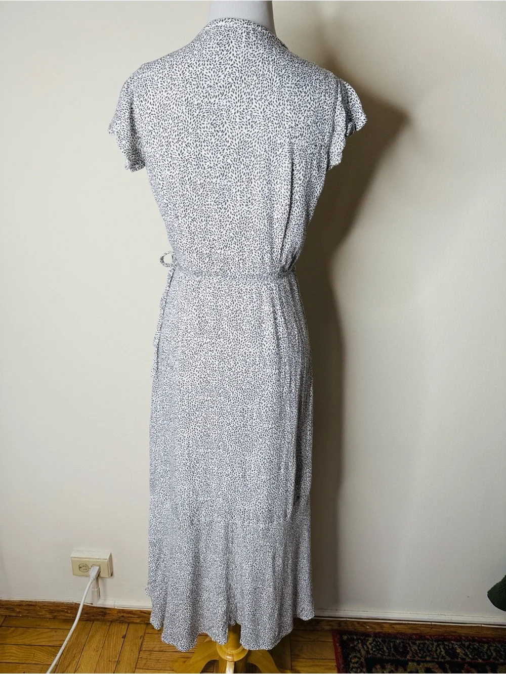 Abercrombie White and Black Print Asymmetrical Wrap Maxi Dress